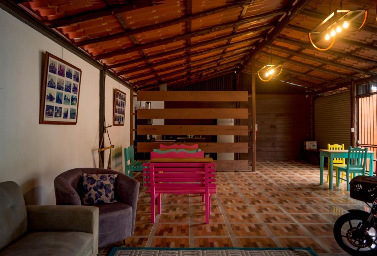 Hotel Reventazon Orosí Exteriér fotografie